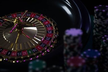 Live dealer blackjack table with HD streaming